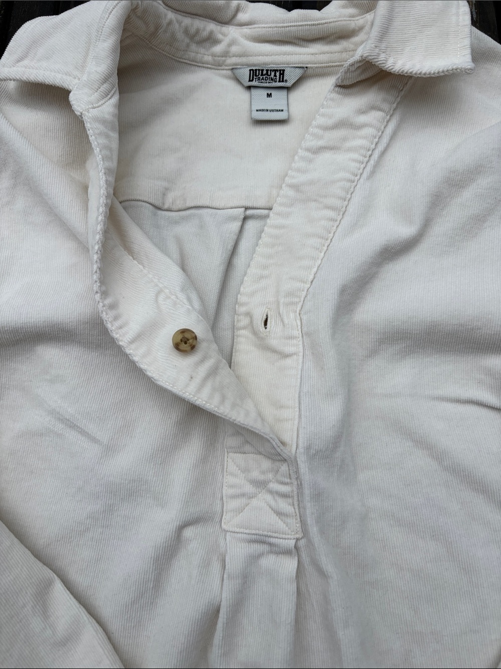 Women's Corduroy Popover Shirt by Duluth Trading Company Size M - Picture 5 of 8